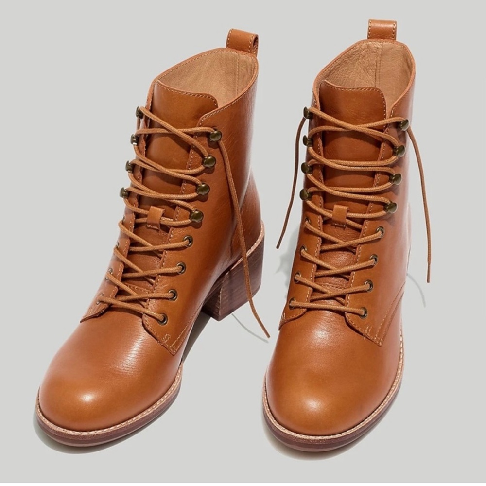 NWT Madewell Patti lace up leather boots in English Saddle size 6.5